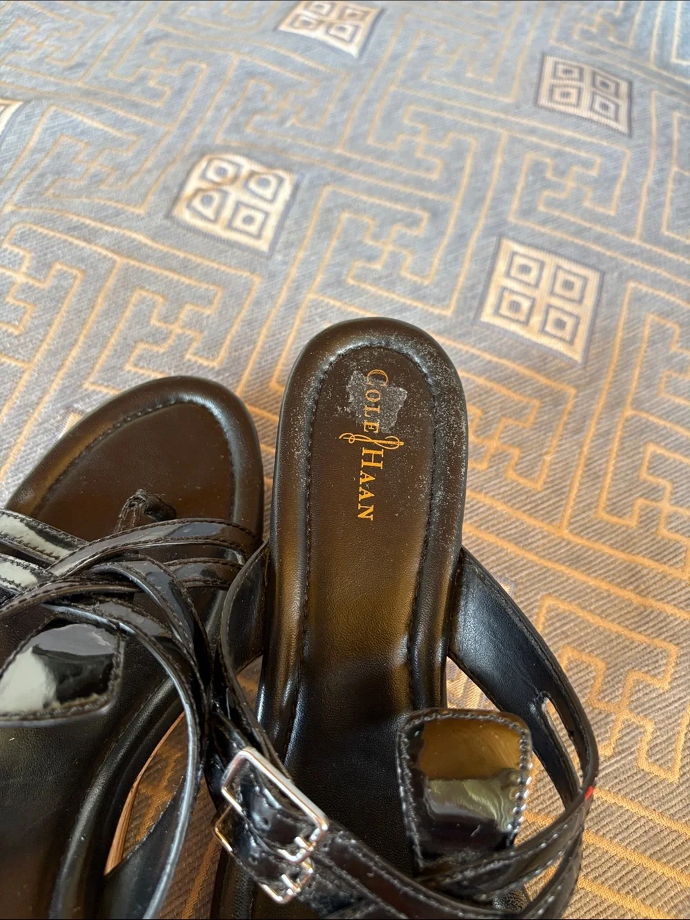 Cole Haan women’s Corby Thong II Black Patent Cork Wedge Sandals slip on 7.5B
